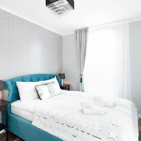 2- Bedroom Premium Masarska By Renters Prestige Krakow